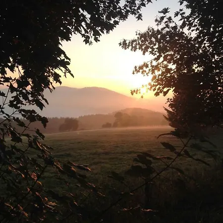 An Den Bergwiesen Apartmán *