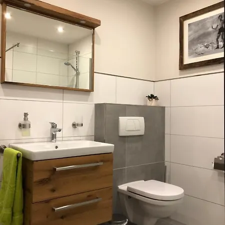 An Den Bergwiesen Apartmán *